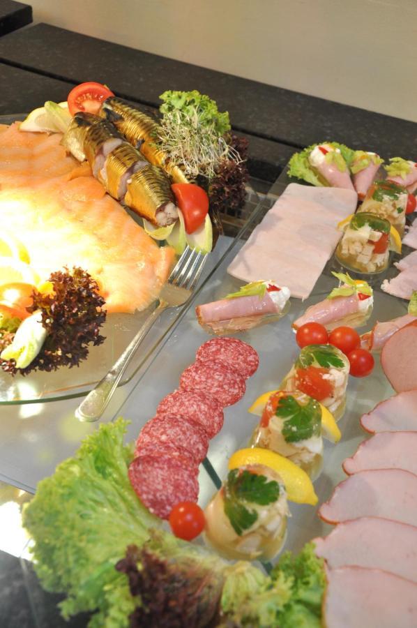 Piramida Park Hotel & Wellness Tychy Eksteriør billede