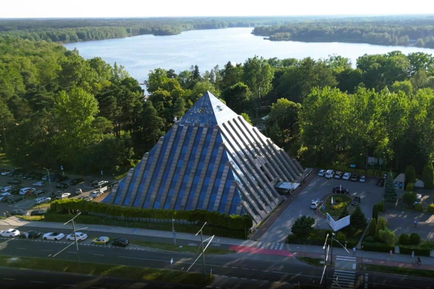 Piramida Park Hotel & Wellness Tychy Eksteriør billede