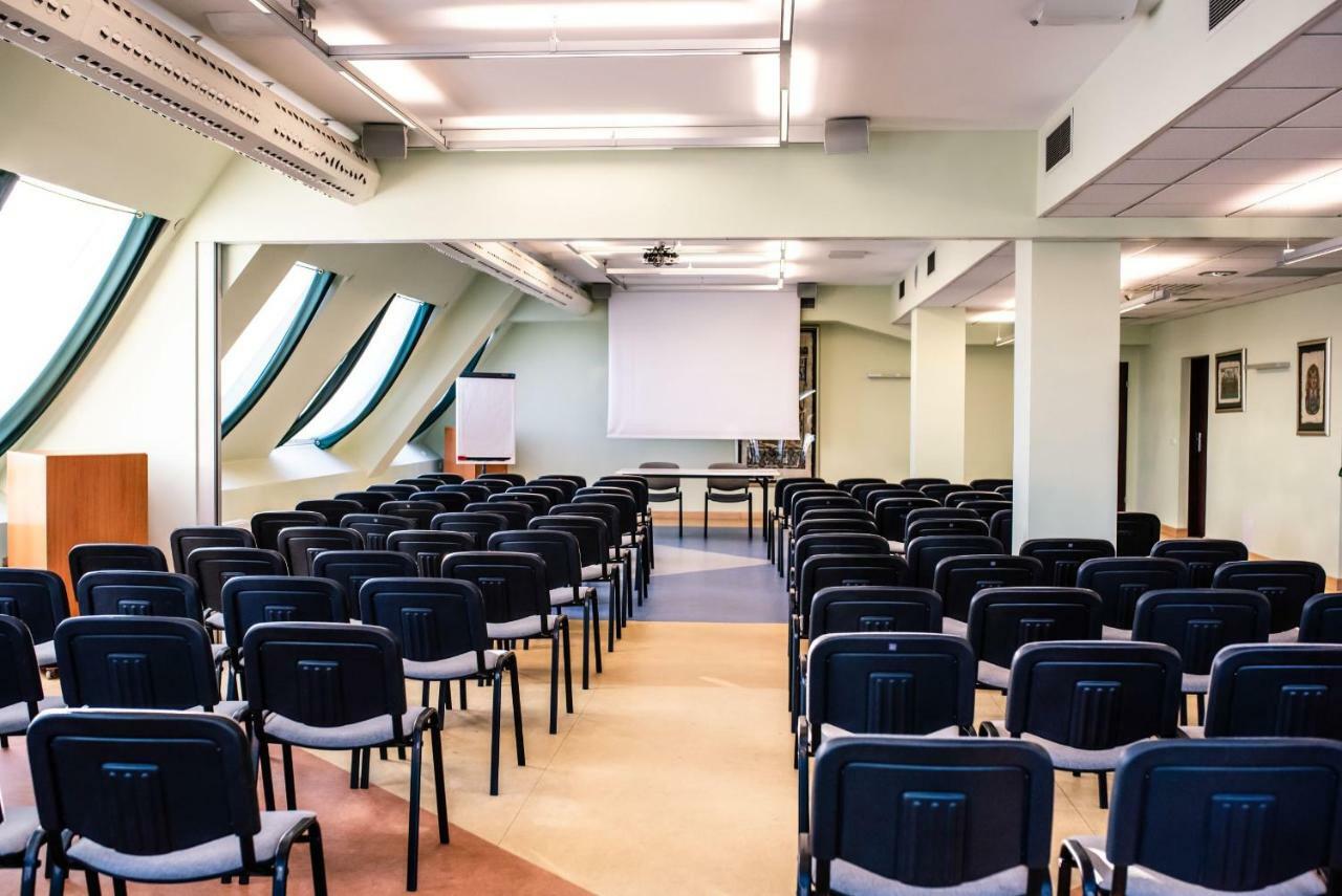 Piramida Park Hotel & Wellness Tychy Eksteriør billede