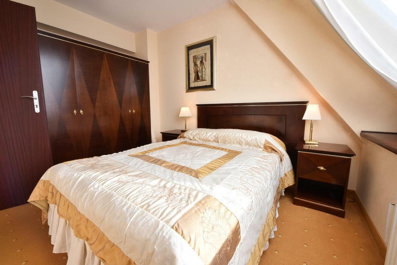 Piramida Park Hotel & Wellness Tychy Eksteriør billede